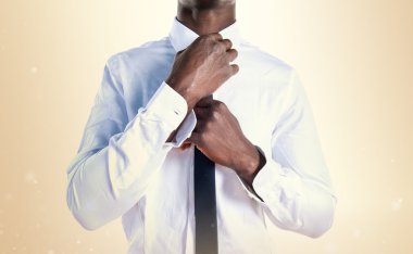 Yakışıklı iş siyah adamı