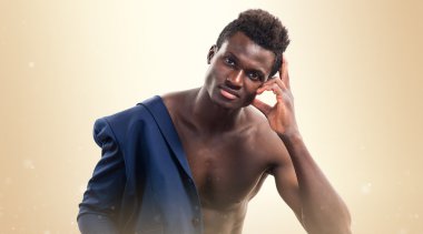 poz yakışıklı zenci