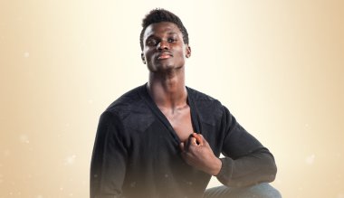 poz yakışıklı zenci