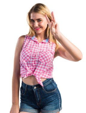 Sarışın kız üç sayım