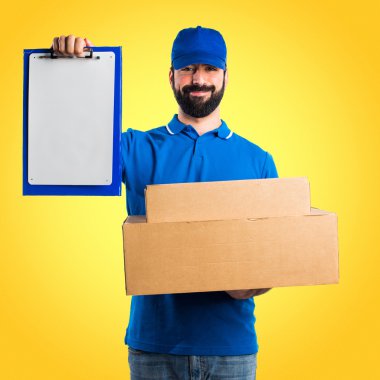 Teslimatçı ile ağıl