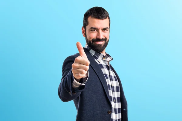 Hombre con el pulgar hacia arriba — Foto de Stock