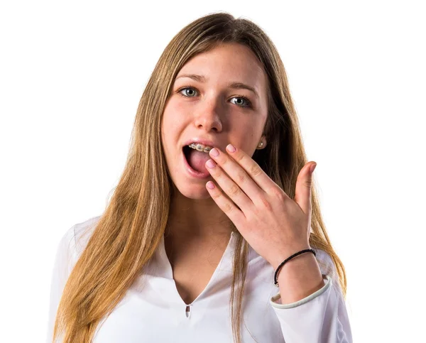 Tiener meisje doet verrassing gebaar — Stockfoto
