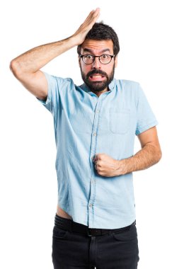 Yakışıklı adam şüpheleri