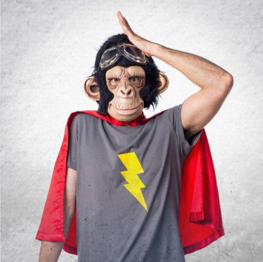 Süper kahraman maymun adam şüpheleri