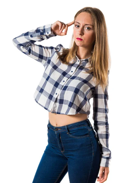 Blondes Teenie-Mädchen macht verrückte Geste — Stockfoto