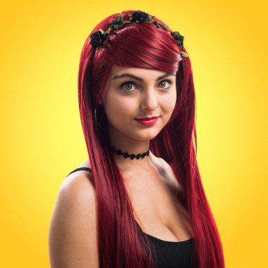 Genç Kızıl saçlı kız poz