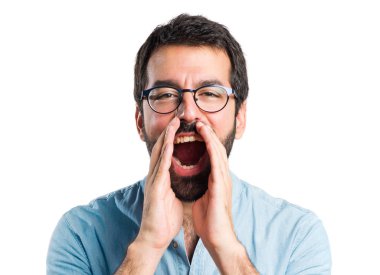 yakışıklı bir adam beyaz zemin üzerine