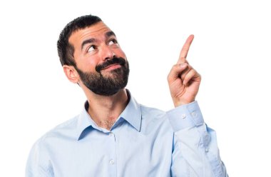 yakışıklı adam yukarı dönük