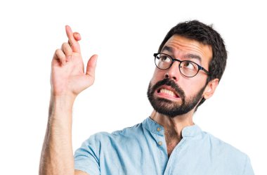 yakışıklı bir adam beyaz zemin üzerine