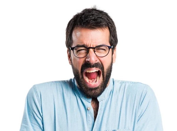 Bağıran kızgın yakışıklı adam — Stok fotoğraf