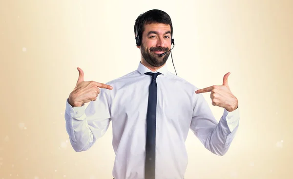 Hombre orgulloso de sí mismo —  Fotos de Stock