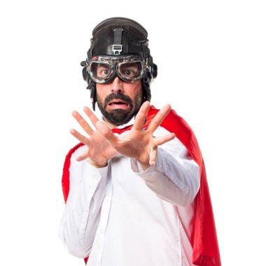 Korkmuş deli süper kahraman adam