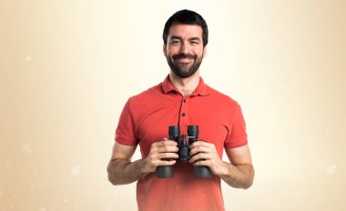 Dürbün ile yakışıklı adam