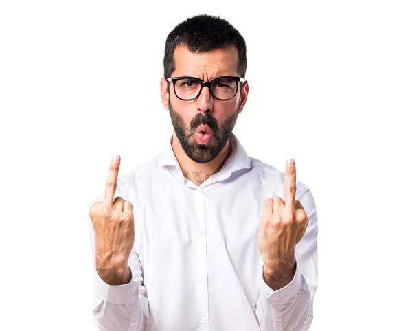 Hombre guapo con gafas haciendo gesto de cuerno — Foto de Stock