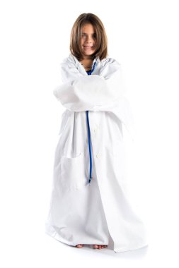 Doktor gibi giyinmiş küçük kız.