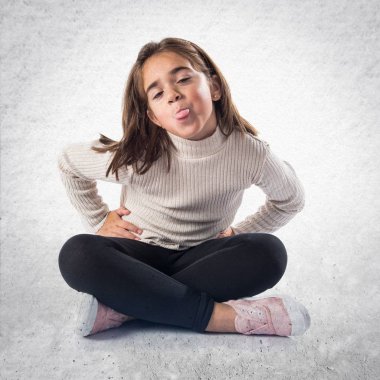 Espri küçük esmer kız