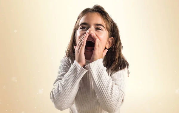 Brunette meisje schreeuwen — Stockfoto