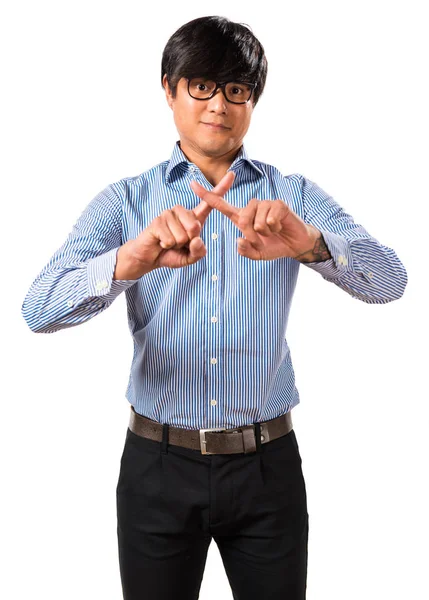 Hiçbir hareketi yapma gözlüklü Asyalı yakışıklı adam