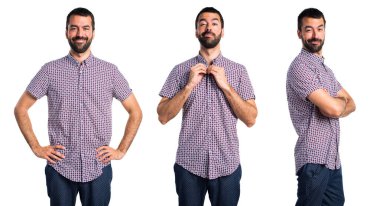 Esmer yakışıklı izole arka plan üzerinde