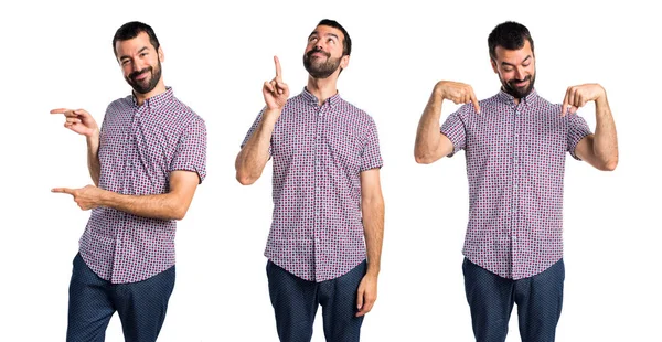 yakışıklı adam aşağı dönük