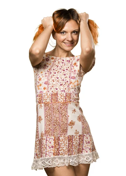 Красивая женщина с оранжевыми волосами — стоковое фото