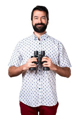 Sakallı yakışıklı esmer adam