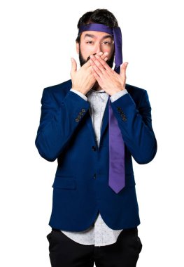 Çılgın ve sarhoş işadamı ağzını kapsayan