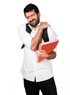 Omuz ağrısı olan öğrenci adam