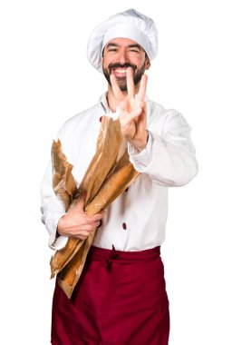 Biraz ekmek tutarak geri sayıma üç genç baker