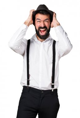 Sakallı adam sinirli hipster