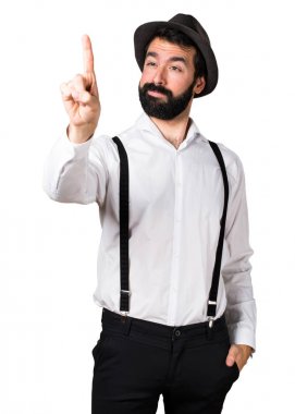 Şeffaf ekranda dokunmadan sakallı hippi adam