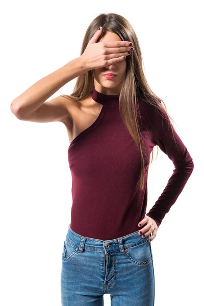 Young teenager girl covering her eyes — Stock Photo, Image