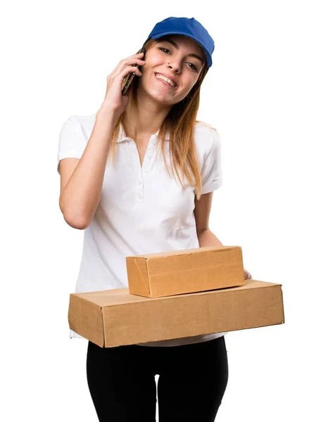 Entrega mujer hablando con móvil — Foto de Stock