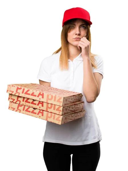 Pizza leverans kvinna tänkande — Stockfoto
