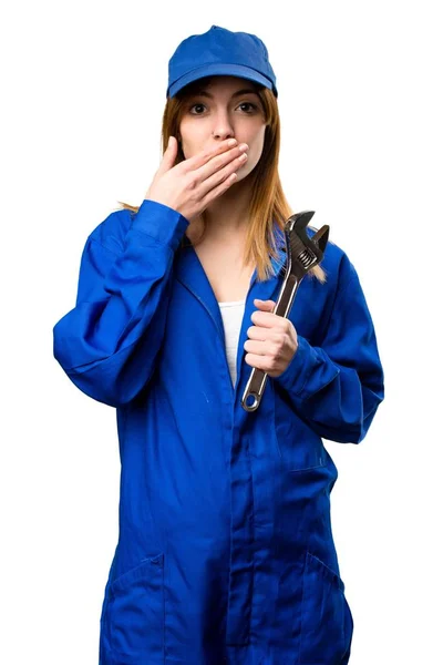 Levering vrouw die betrekking hebben op haar mond — Stockfoto