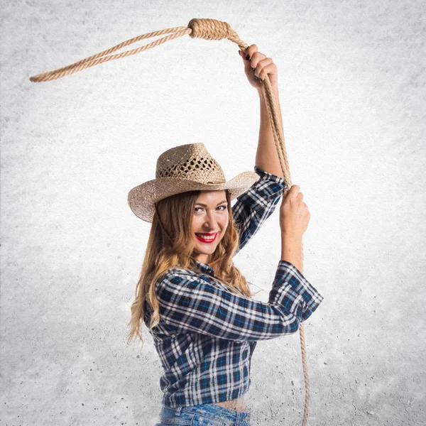 Sexy donna bionda cowgirl — Foto Stock