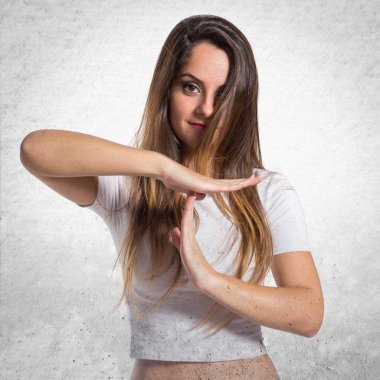 Zaman aşımı jest yapma genç güzel kız