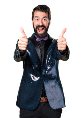 Yukarı ceketle payet ile yakışıklı adam