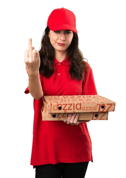 Mulher de entrega de pizza fazendo gesto chifre — Fotografia de Stock