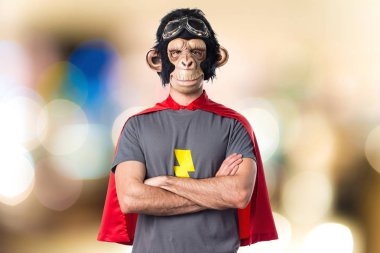 Sakallı yakışıklı delikanlı