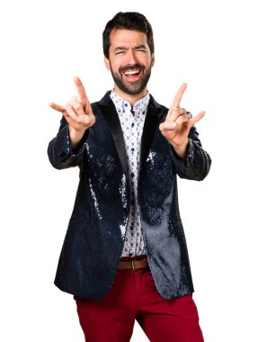 Boynuz jest yapma ceket adamla