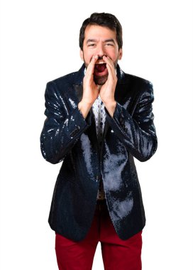 Ceket bağıran adamla