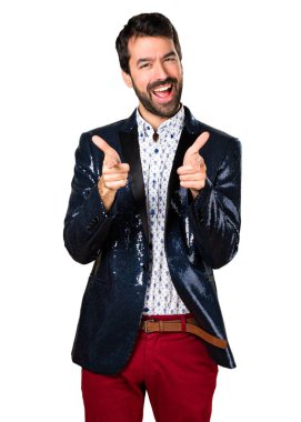 Adam önüne işaret ceket ile