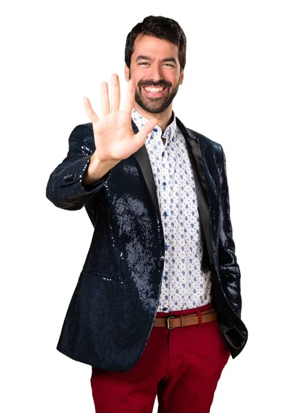 Adam beş sayma ceket ile