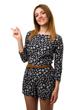 Güzel genç kız için lateral işaret