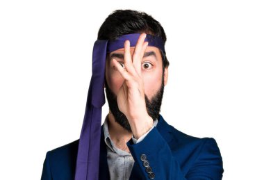 Çılgın ve sarhoş bir işadamı bir şaka yapmak