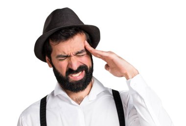 Sakallı adam sinirli hipster