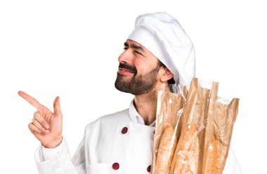 Biraz ekmek tutarak ve dans genç baker