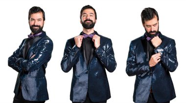 Payet ceket ile mutlu yakışıklı adam